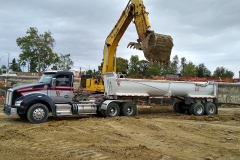 New-Semi-end-dump-photo